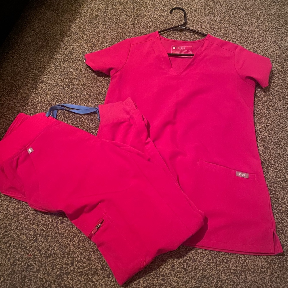 Fig’s JOGGERS ONLY in color Raspberry Sorbet